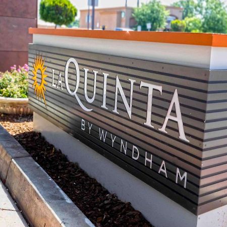 Hotel La Quinta By Wyndham Fowler Exteriér fotografie
