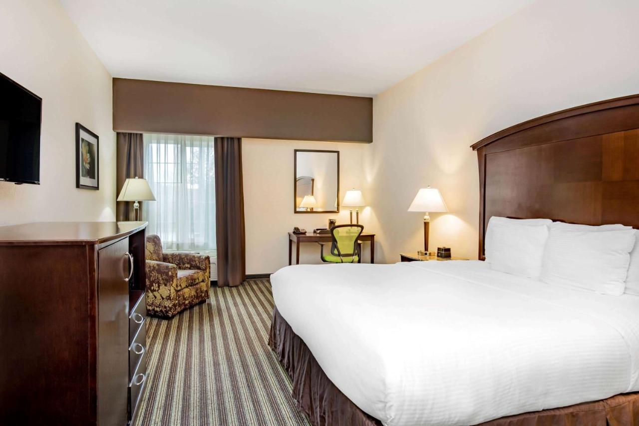 Hotel La Quinta By Wyndham Fowler Exteriér fotografie