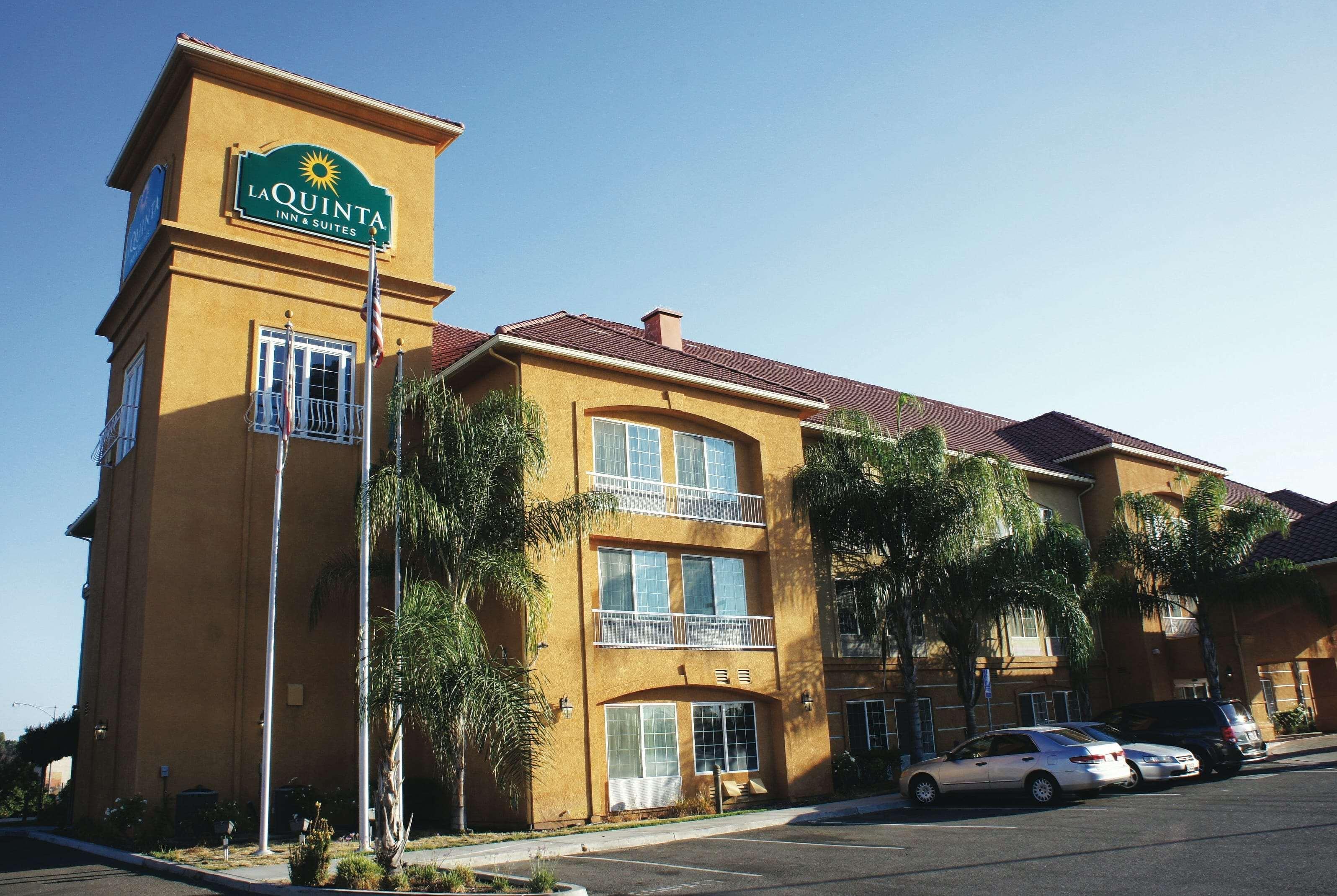 Hotel La Quinta By Wyndham Fowler Exteriér fotografie